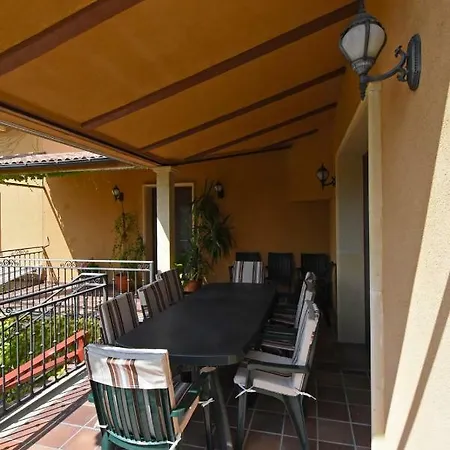 Holiday home Dona Marcelina De Colenda *